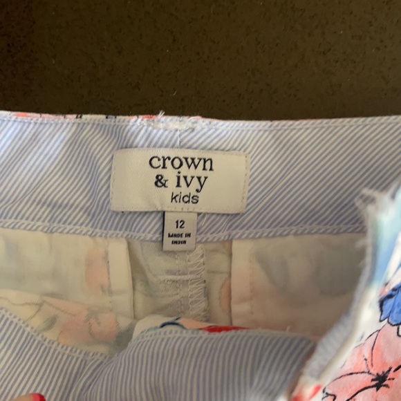 Girl shorts - Picture 3 of 5